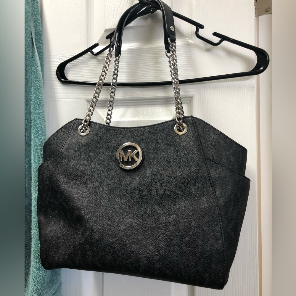 Michael Kors bag with chain strap